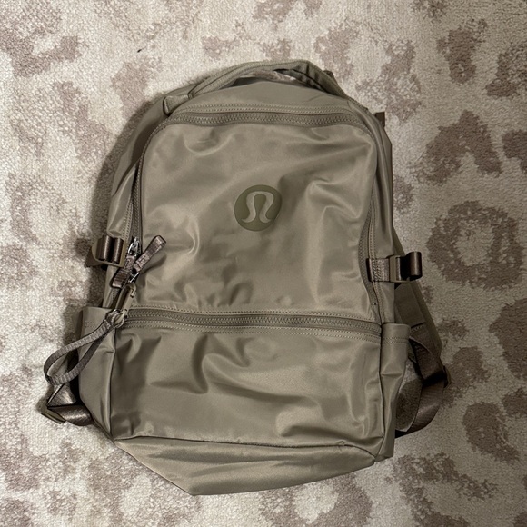 lululemon athletica Olive Backpack - Picture 1 of 4